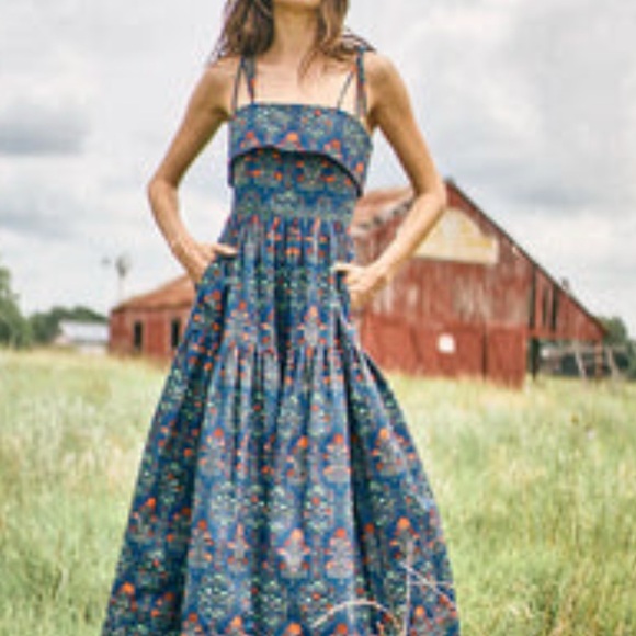 HUNTER BELL
DOLLY DRESS IN MIDNIGHT GARDEN Floral Maxi Dress New Sz 4 - Picture 4 of 6